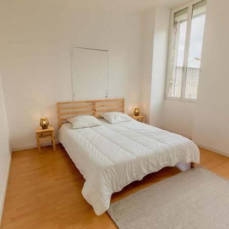 - Le Saugeron - Apartment Бле Екстериор снимка